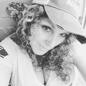 Meet your Posher, Janis